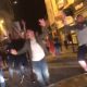 Kutid sõidavad Londoni tänavatel ringi ja lasevad kõlaritest Vengaboysi – totaalne vastand terrorirünnakutele
